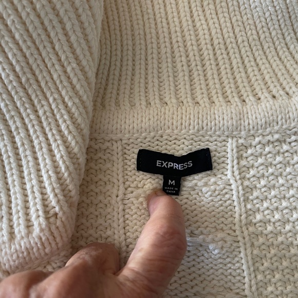 Express Cream Knit Cardigan - size M - Picture 11 of 16
